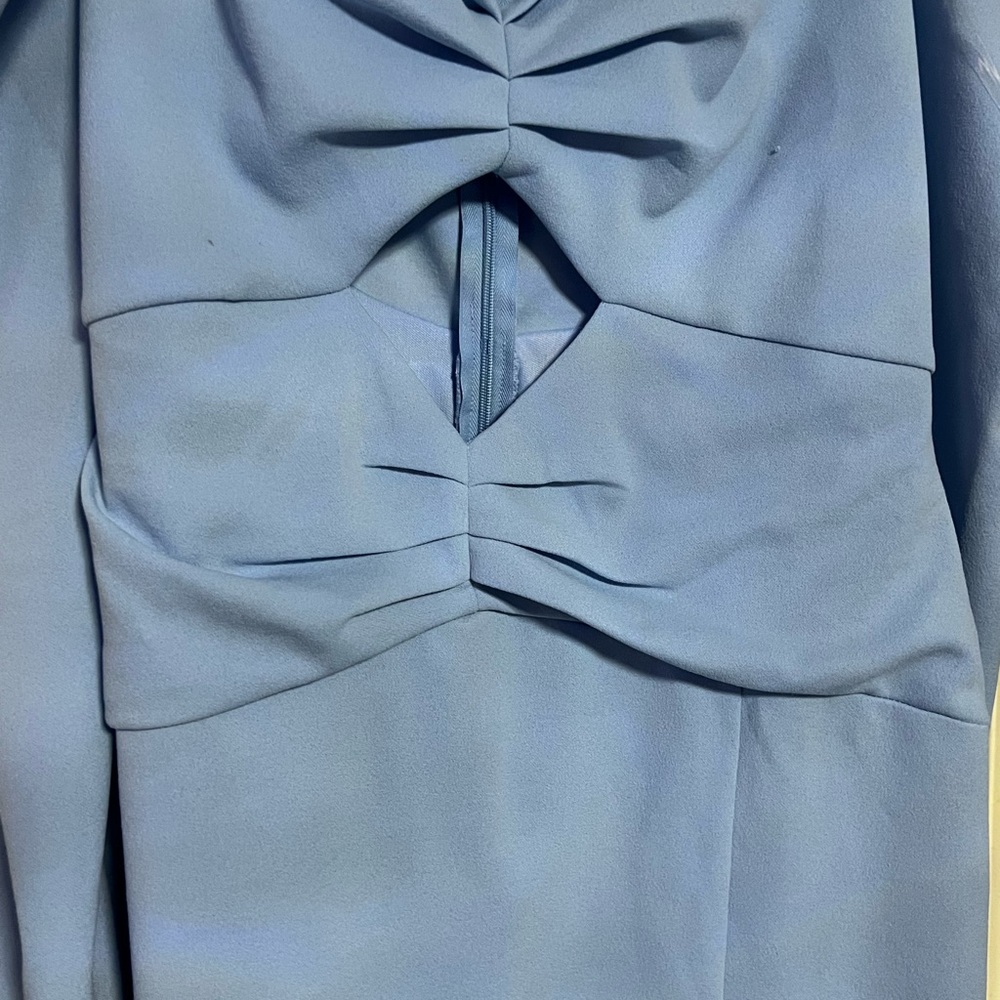 Cut-out dress light blue